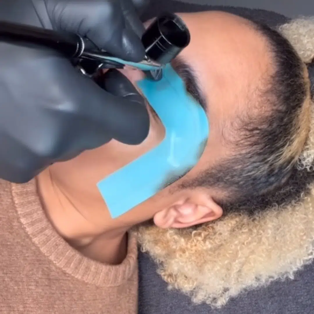 BROW BOOMERANG paletka do aerografu geometria brwi AIRBRUSH 1szt